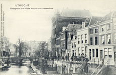 1312 Gezicht op de Oudegracht Weerdzijde te Utrecht.
